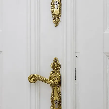 Chelmonskiego 8-01 By Farkas Apartment *