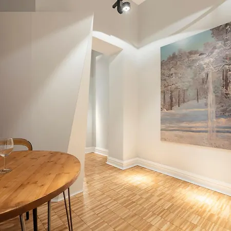 Apartment Chelmonskiego 8-01 By Farkas